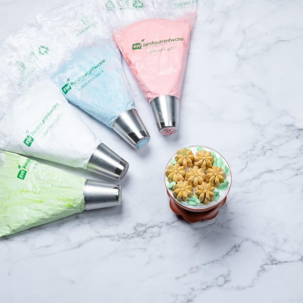 Restaurantware-Russian Piping Tip, 1 Flower Cake Decor Piping Tip - #7, Corrosion-Resistant, Stainless Steel Decorating Tip For Frosting, Dishwashable, Decorate Cupcakes, Cakes, or Cookies