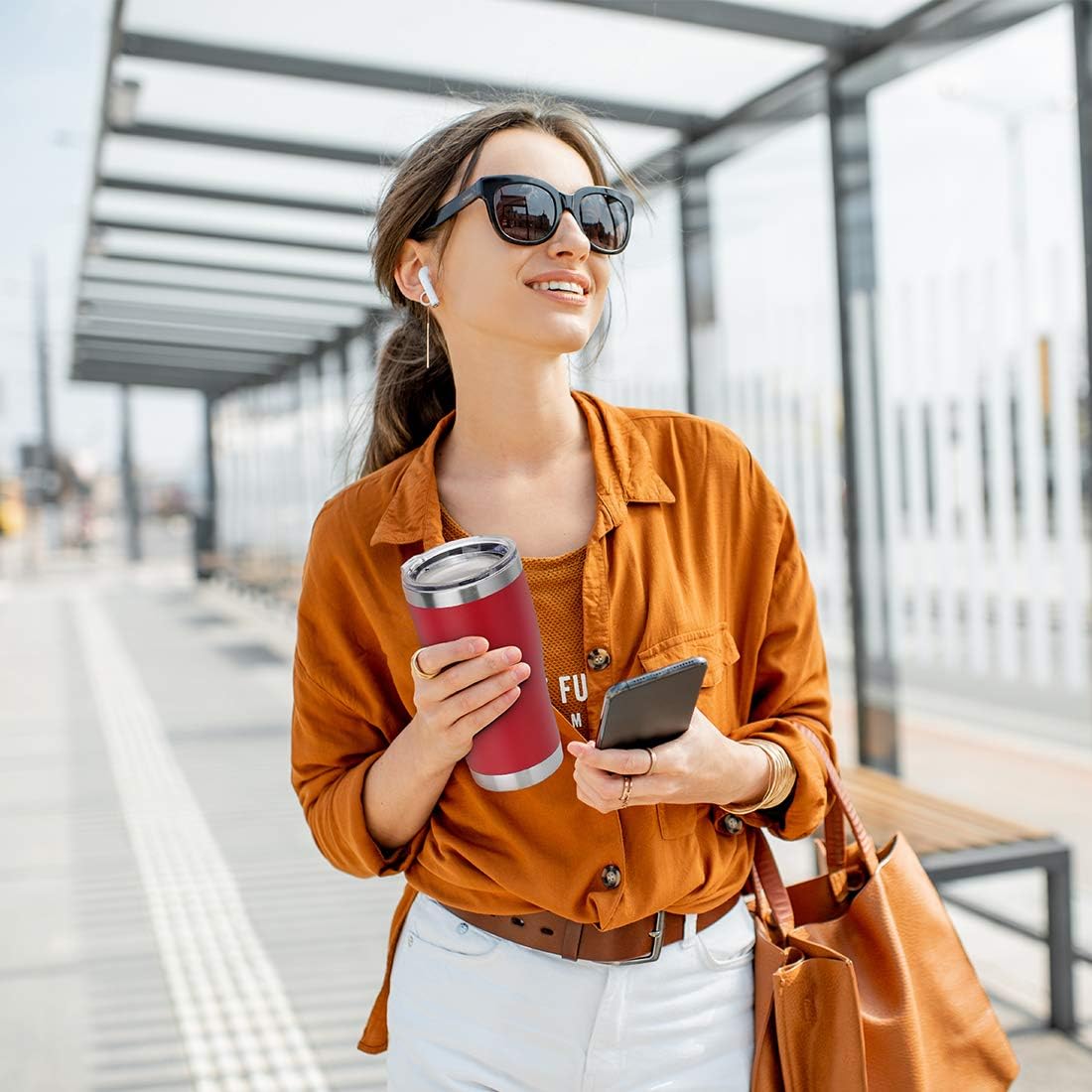 DOMICARE 20oz Tumbler with Lid Stainless Steel Tumblers Bulk, Double Wall Vacuum Insulated Coffee Travel Mug Powder Coated Tumbler, Red