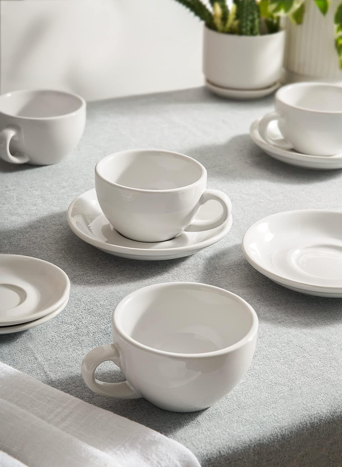 LE TAUCI 8 oz Cappuccino Cups with Saucers,Ceramic Large Coffee Cup for Au Lait, Double shot, Latte, Cafe Mocha, Tea - Set of 4, White