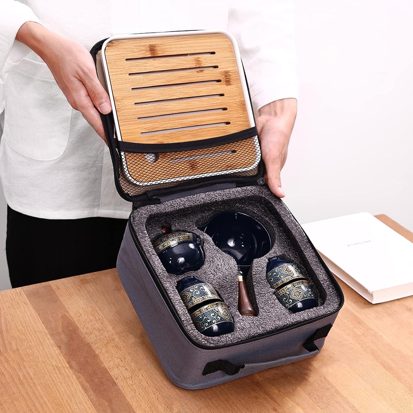 LURRIER Porcelain Chinese Gongfu Tea Set,Portable Teapot Set with 360 Rotation Tea maker and Infuser,Portable All in One Gift Bag for Travel,Home,Gifting,Outdoor and Office (Floral White)