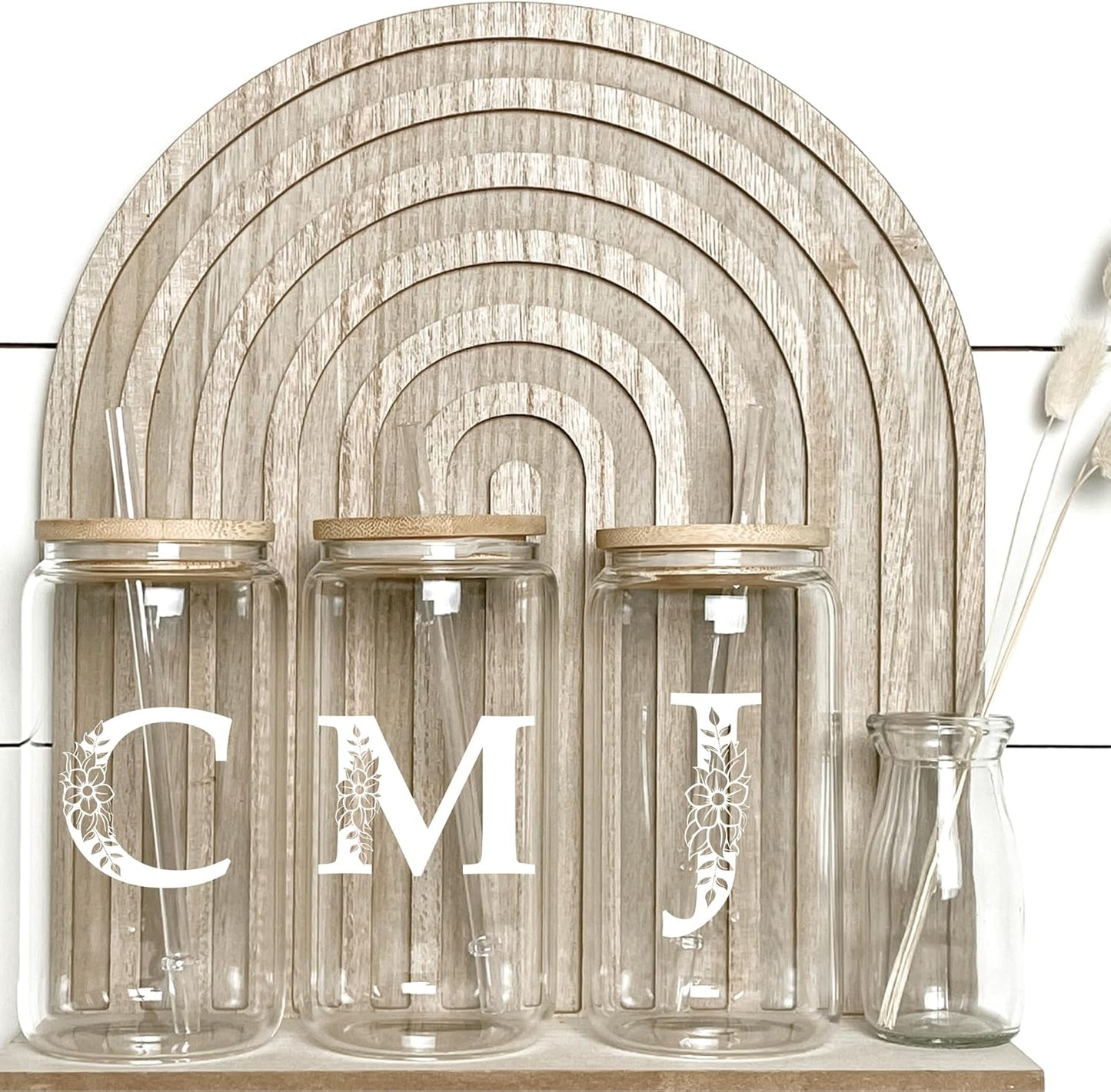 Personalized Gifts for Women, Monogrammed Glass Cups with Lids and Straws, Custom Tumbler, Cute Customized Mug, Aesthetic Stuff, Initial Iced Coffee Cup, Drinking Glasses, Birthday Teacher Gifts, F