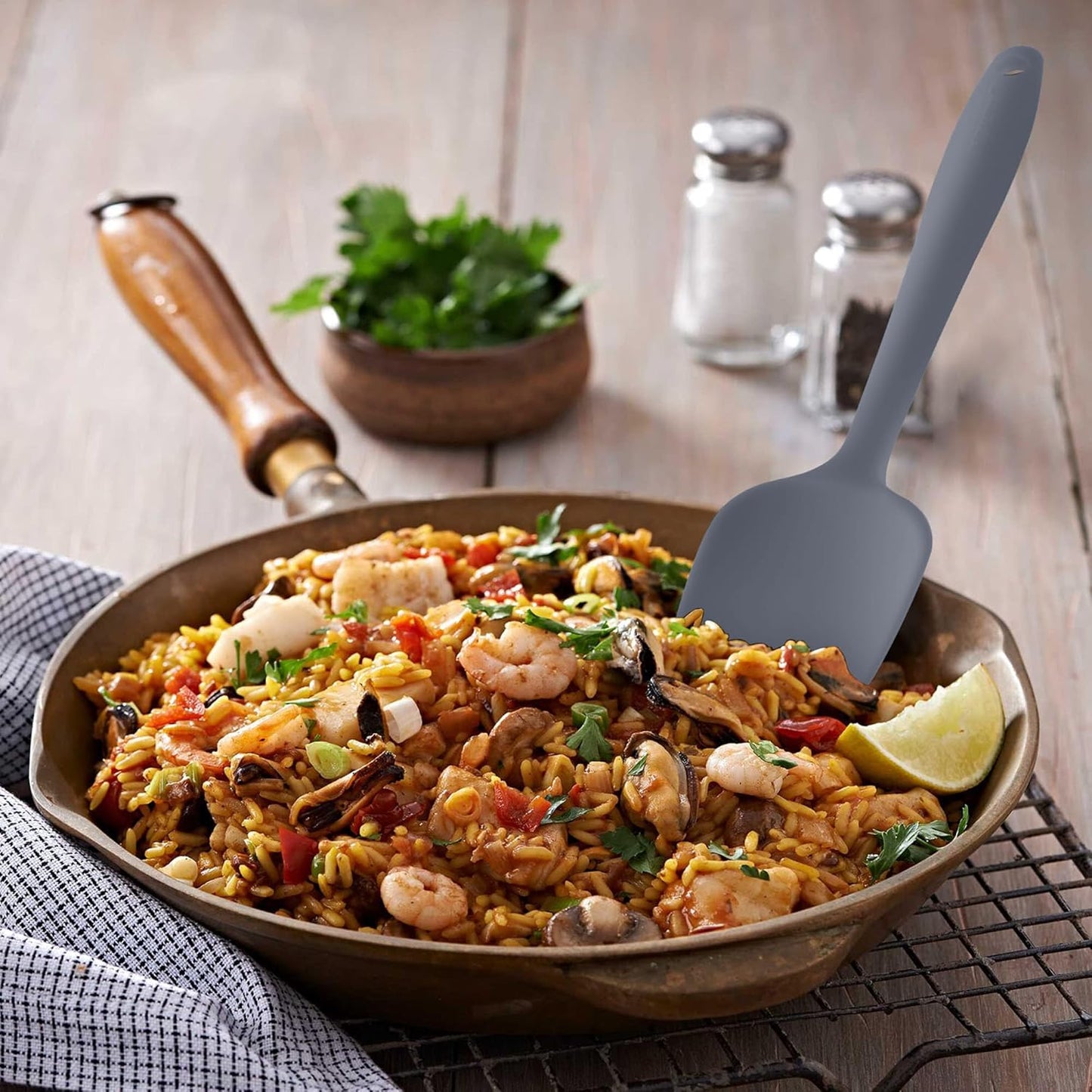 Silicone Spatulas Set Turners Tongs Cooking Utensils Set High Heat Resistant Kitchen Scraper Spatulas for Cooking Mixing Baking BPA Free Dishwasher Safe, Grey