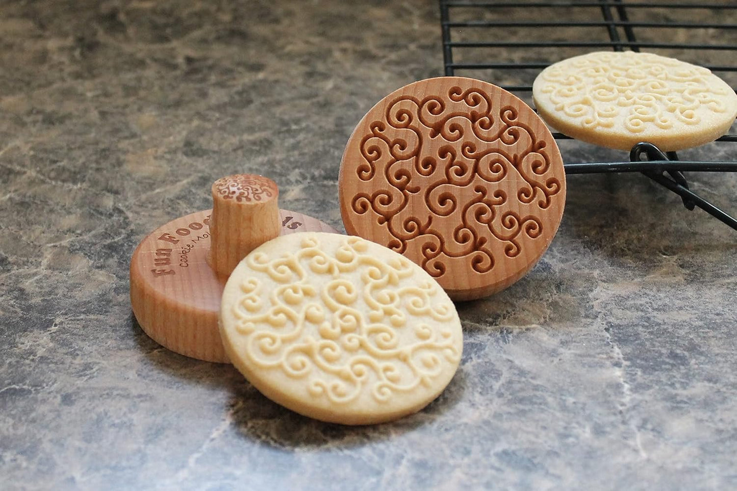 Wood Cookie Stamp, 2.5 Inch (D Vine CS-038)