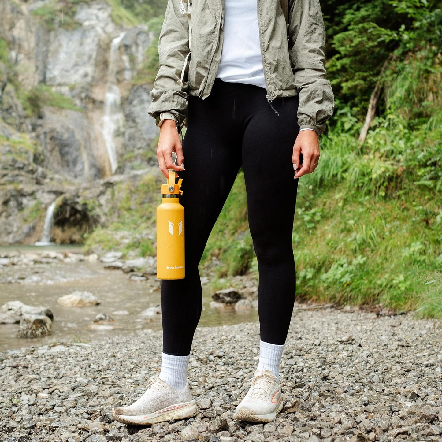 Super Sparrow Insulated Water Bottle - 17 Oz / 25 Oz / 32 Oz - Standard Mouth FlipFlow Flask - BPA Free, Leak Proof Drink Bottle- Ergonomic Straw Water Bottles for Work, Gym, Travel, Sports