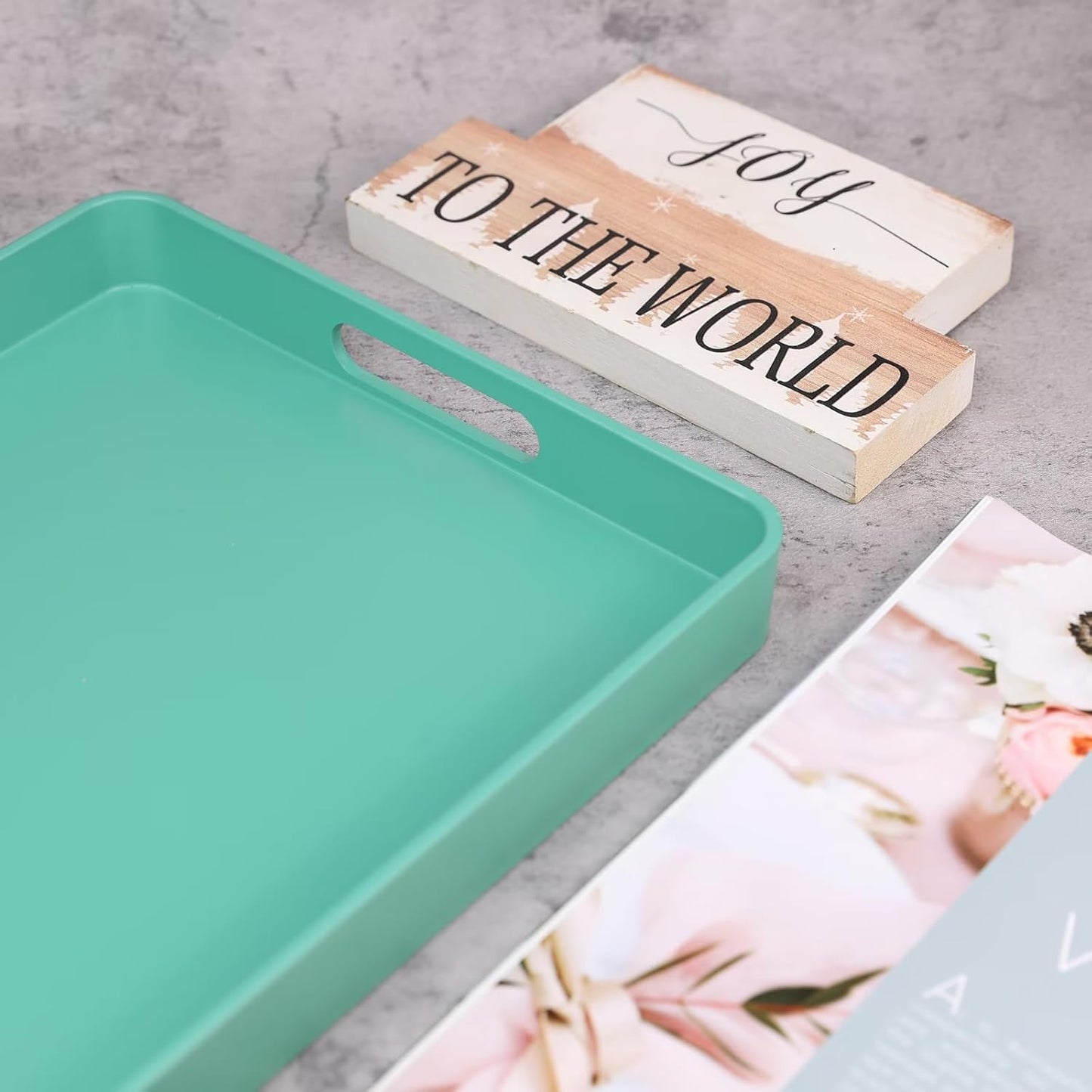 Green Decorative Serving Tray with Handles, Plastic Coffee Table Tray for Outdoor Patio, Living Room, Ottoman, Bathroom Counter, 10.2”*15.7”*1.4”