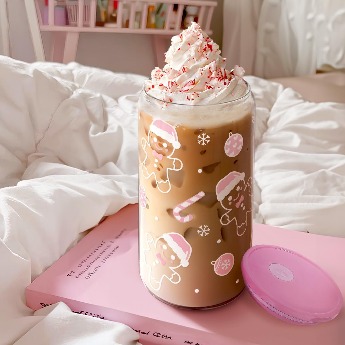 Christmas Gingerbread 16oz Can Glass Tumbler with Acrylic Lid & Straw, Iced Coffee Cup for Women Girls, Aesthetic Cups Gifts for Xmas