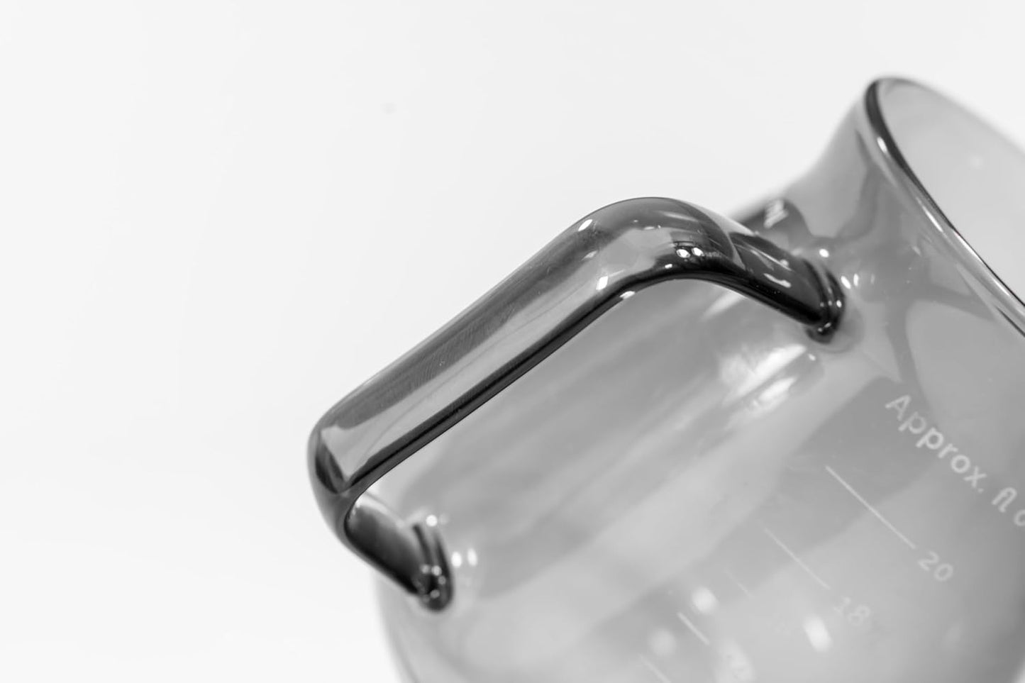 Ethoz® Glass Carafe – Sleek, Borosilicate Glass Pitcher for Brewing & Serving. Ergonomic Design, Calibrated Measurements, and Temperature-Resistant Durability. Perfect for Coffee, Cocktails, and More.