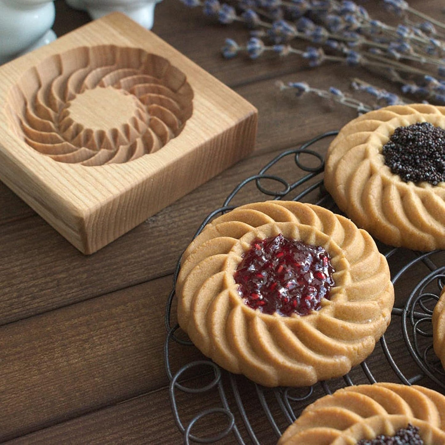 Wooden Cookie Biscuit Mold, 3D Baking Mold, Embossing Craft Decorating Baking Tool, Suitable for Halloween Thanksgiving Christmas Kitchen DIY (Cookies-B-3PCS)