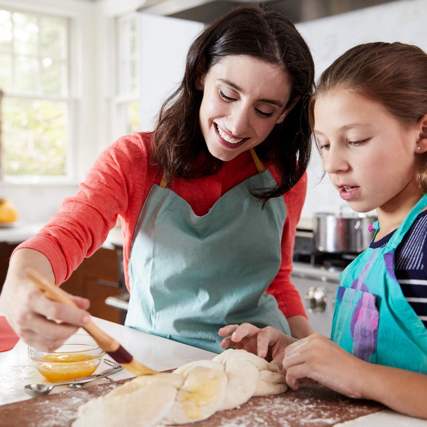 Boao 4 Pieces Natural Bristle Pastry Brush Beech Wooden Handle Basting and BBQ Brushes for Cooking, Butter, Oil, Egg, Marinade, Grilling, Baking, Kitchen Food (1 Inch, 2 Inch, 3 Inch)