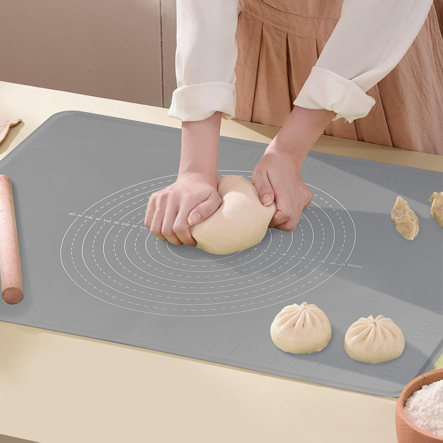 28"X20" Silicone Baking Mat Extra Large Non-stick Pastry Mat with High Edge, Dough Rolling Board for Pastry, Macarons, Pies, Bread, Cookies, Pizza, Fondant, Pasta, Food Grade Silicone Baking Supplies