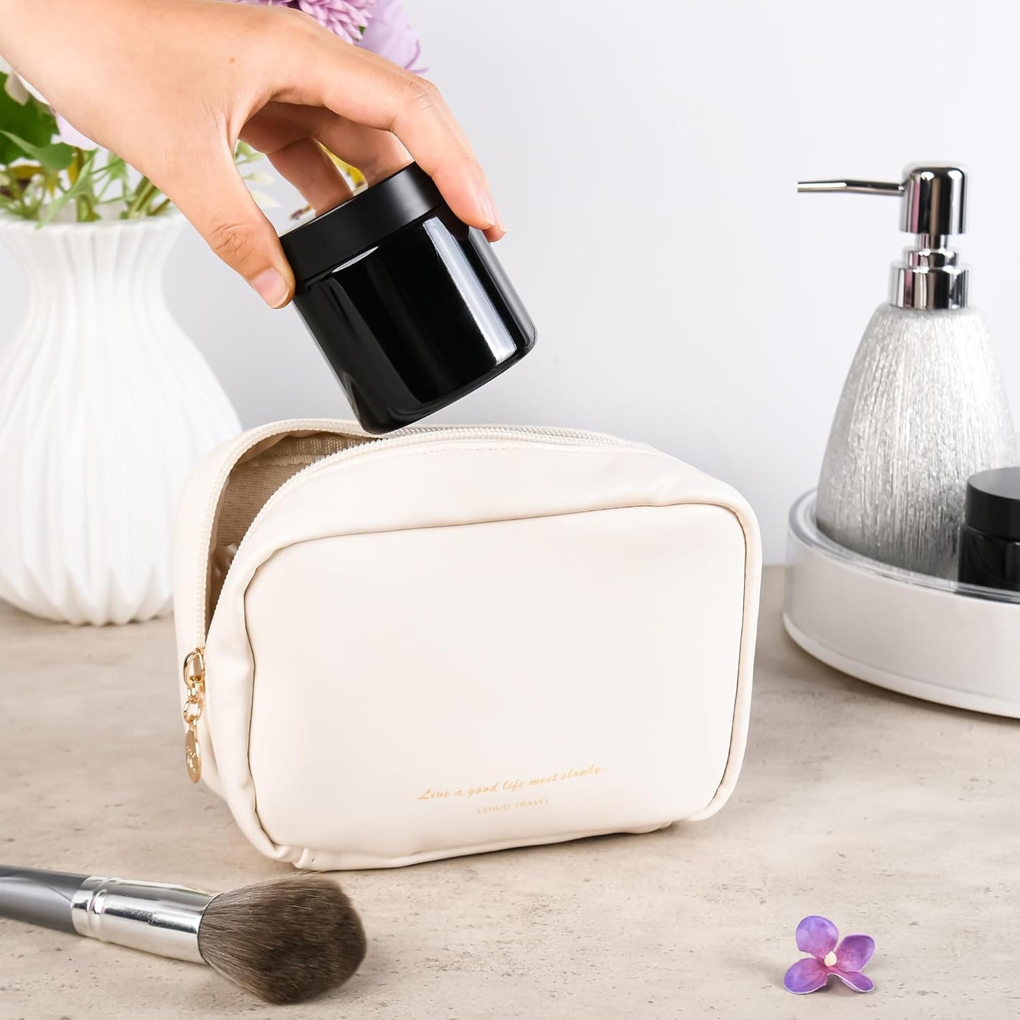 Glass Jars with Lids,Eco-Friendly Cosmetic Containers with Airtight Black Lids & Liners, Multi-Color Options for Cream, Lotion, Body Butter, DIY Skincare Travel Jars (Black, 4oz)