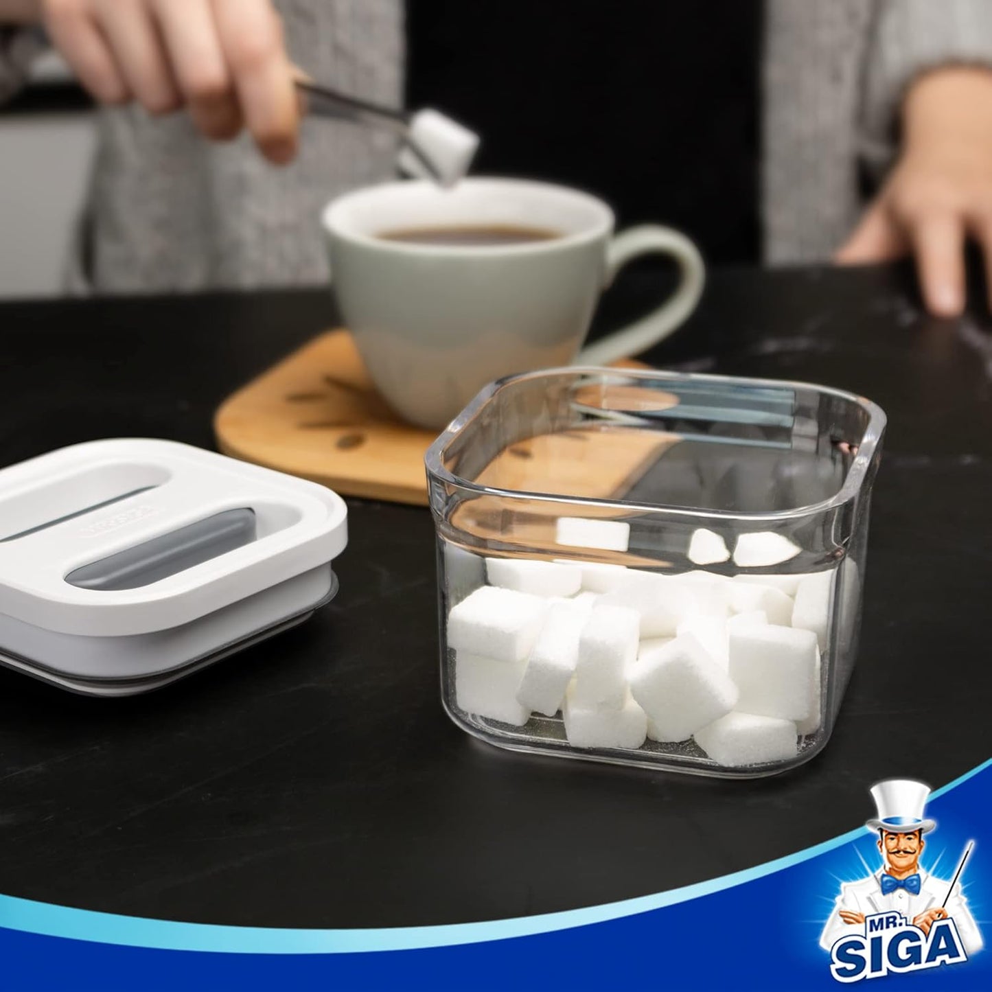 MR.SIGA 4 Pack Airtight Food Storage Container Set, BPA Free Kitchen Pantry Organization Canisters, One-handed Airtight Cereal Snack Candy Storage Containers, 360ml / 12.2oz, Small, White