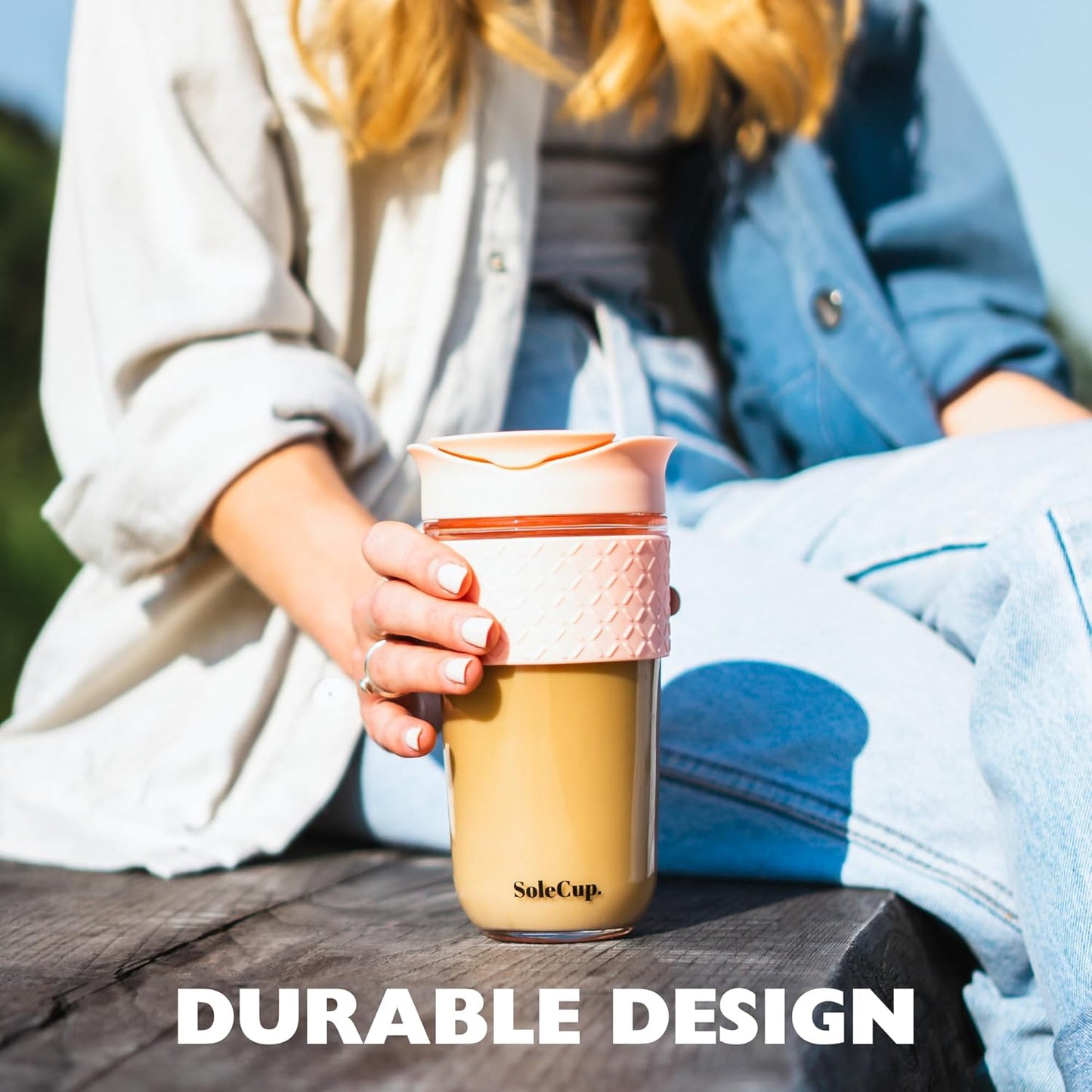 Large Travel Mug Loose Tea Infuser - Detachable Tea Strainer with Spill Proof Lid - 18oz/530ml BPA-Free Reusable Glass Travel Coffee Cup with Silicone Band (Pink) (Pink)