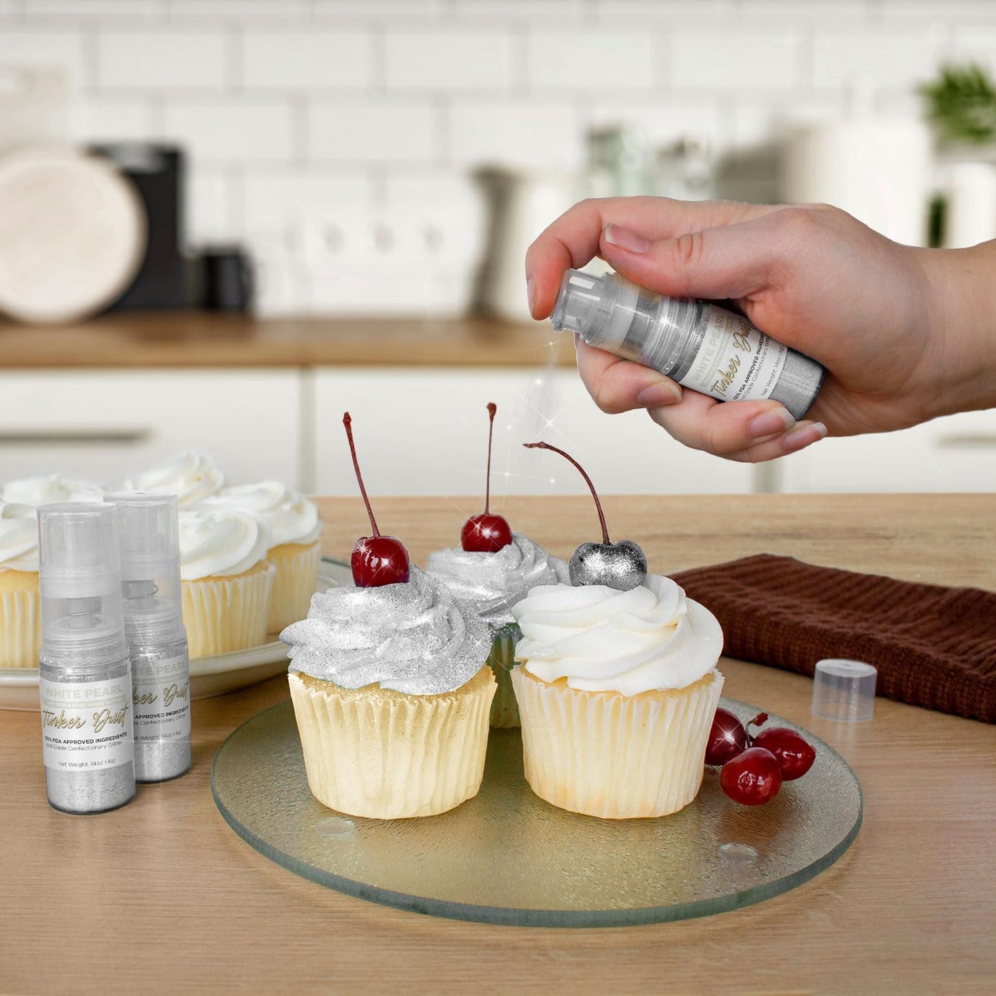 Bakell - White Tinker Dust (4g, 1x Mini Spray Pump) Edible Glitter for Food, Desserts, and Beverages!