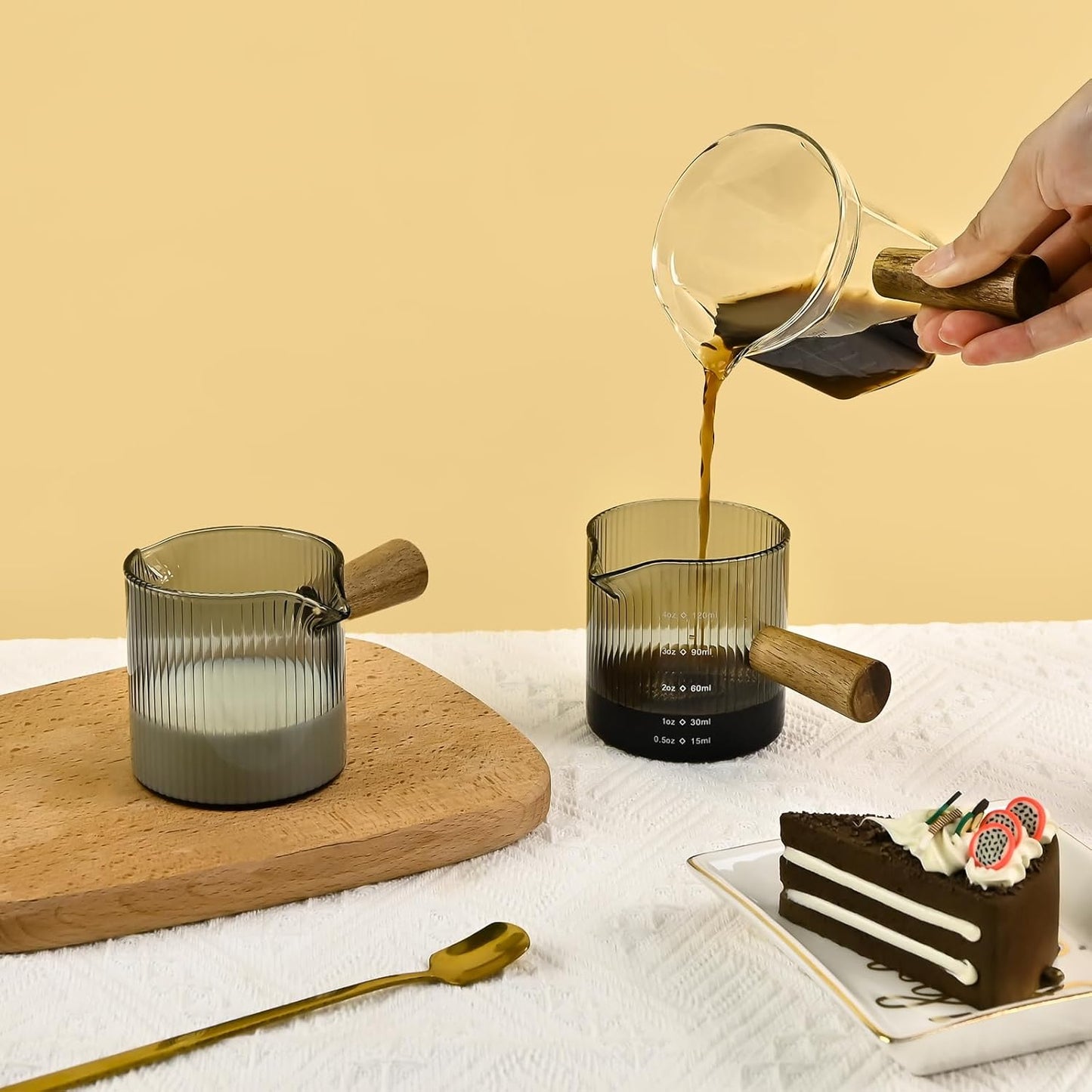 Glass Measuring Cup, 4oz Espresso Shot Glass with Wood Handle, Single Spout Measuring Triple Pitcher Milk Cup for Coffee Tea (Gray Ribbed）