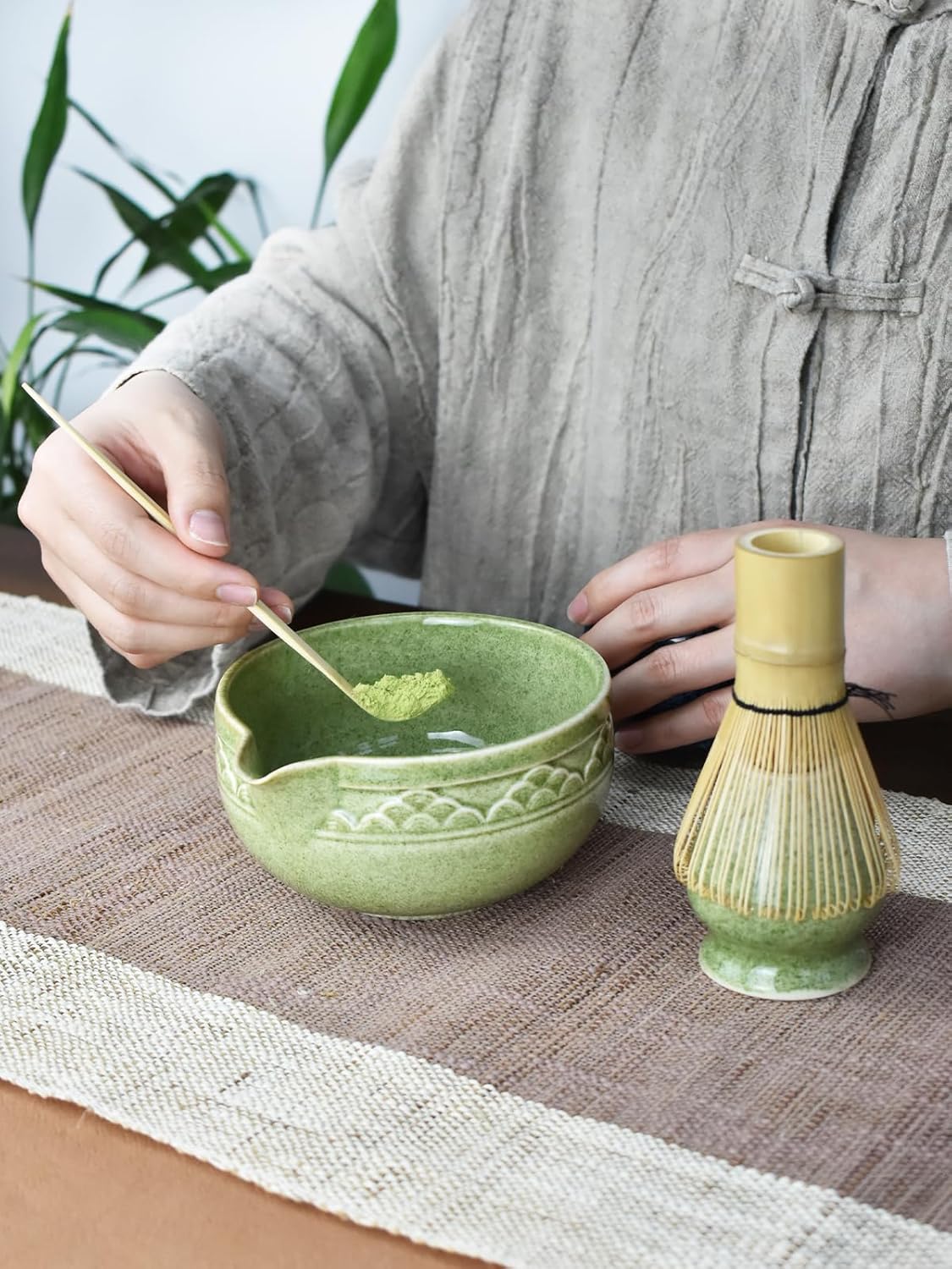 Artcome Matcha Tea Set with Pouring Spout - Green Ceramic Matcha Bowl, Bamboo Whisk, Whisk Holder, Tea Scoop & Matcha Tea Manual for Traditional Japanese Tea Ceremony - Ideal for Gift - Deep Green