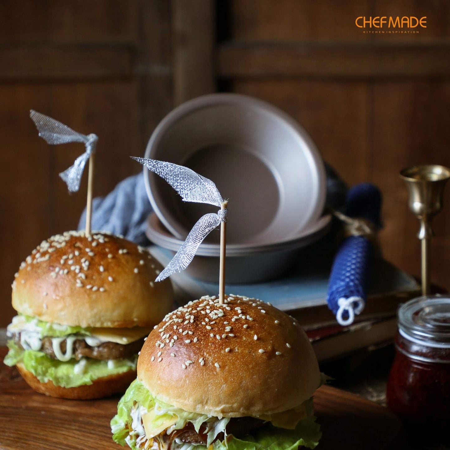 CHEFMADE Mini Pie Pan Set, 5-Inch 4Pcs Non-Stick Round Bread and Cake Bakeware for Oven and Instant Pot Baking (Champagne Gold)