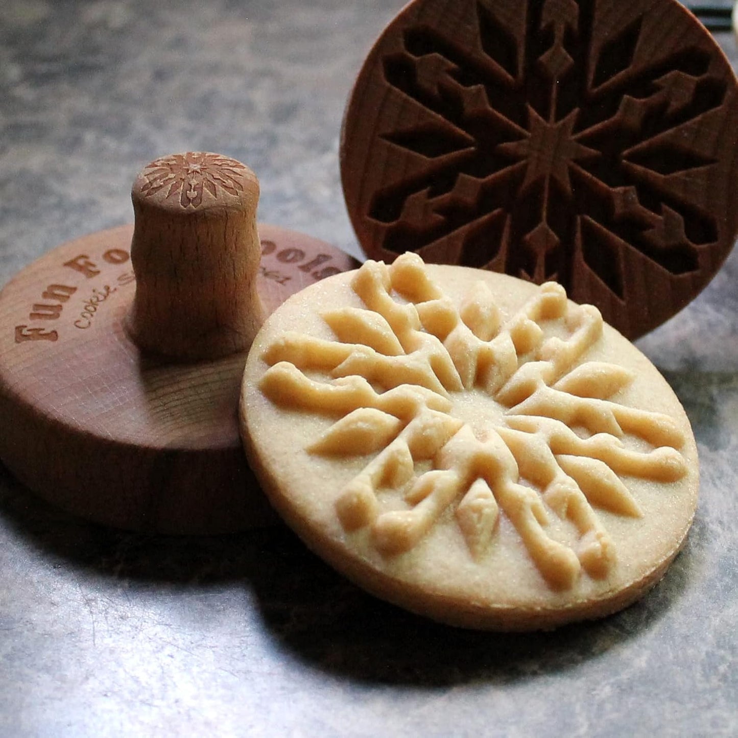 Wood Cookie Stamp, 2.5 Inch (Snowflake 2 CS-061)