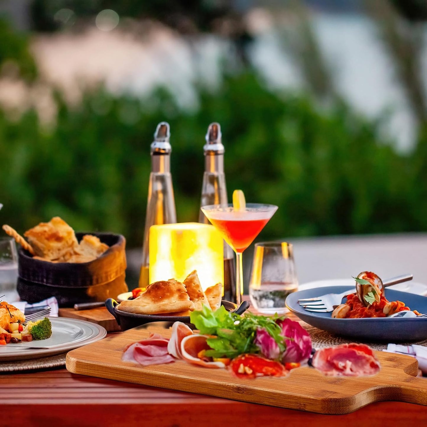 Nuenen 10 Pcs Wood Cutting Board with Handle 15.7 x 7.8 Inch Acacia Bamboo Wooden Serving Kitchen Chopping Boards for Pizza, Bread, Cheese, Charcuterie, Fruit, Vegetables (Carbonized Bamboo)