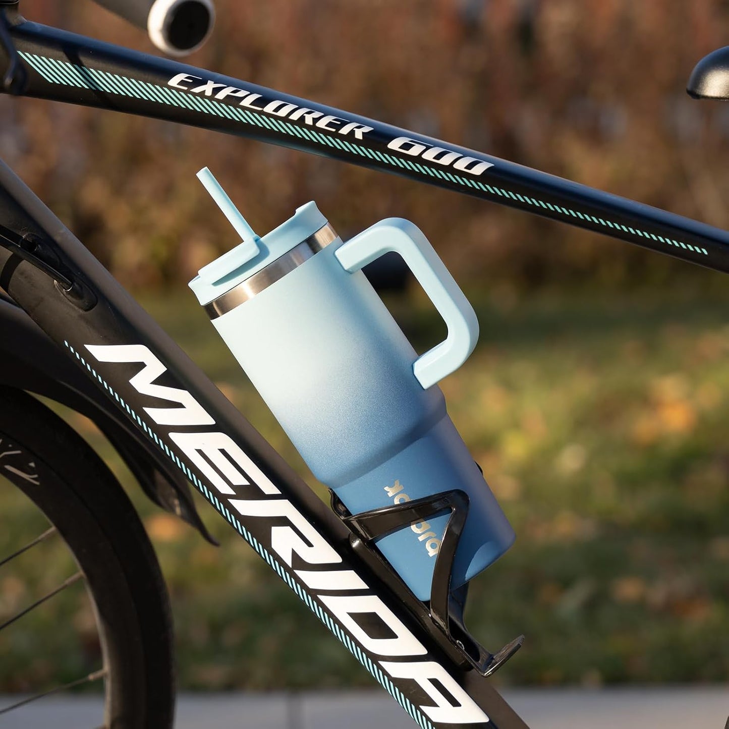 BJPKPK Tumbler With Handle 40 oz Stainless Steel Insulated Tumbler With Lid And Straw For Water Or Ice Coffee,Sky