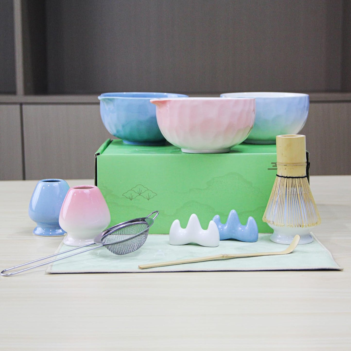 7-Pcs Matcha Whisk Set - Ceramic Matcha Set Includes Bowl,Whisk,Holder,Bamboo Scoop,Scoop Rest,Sifter & Tea Towel – Japanese Traditional Tea Kit for Beginners & Tea Lovers (Gradient Pink)