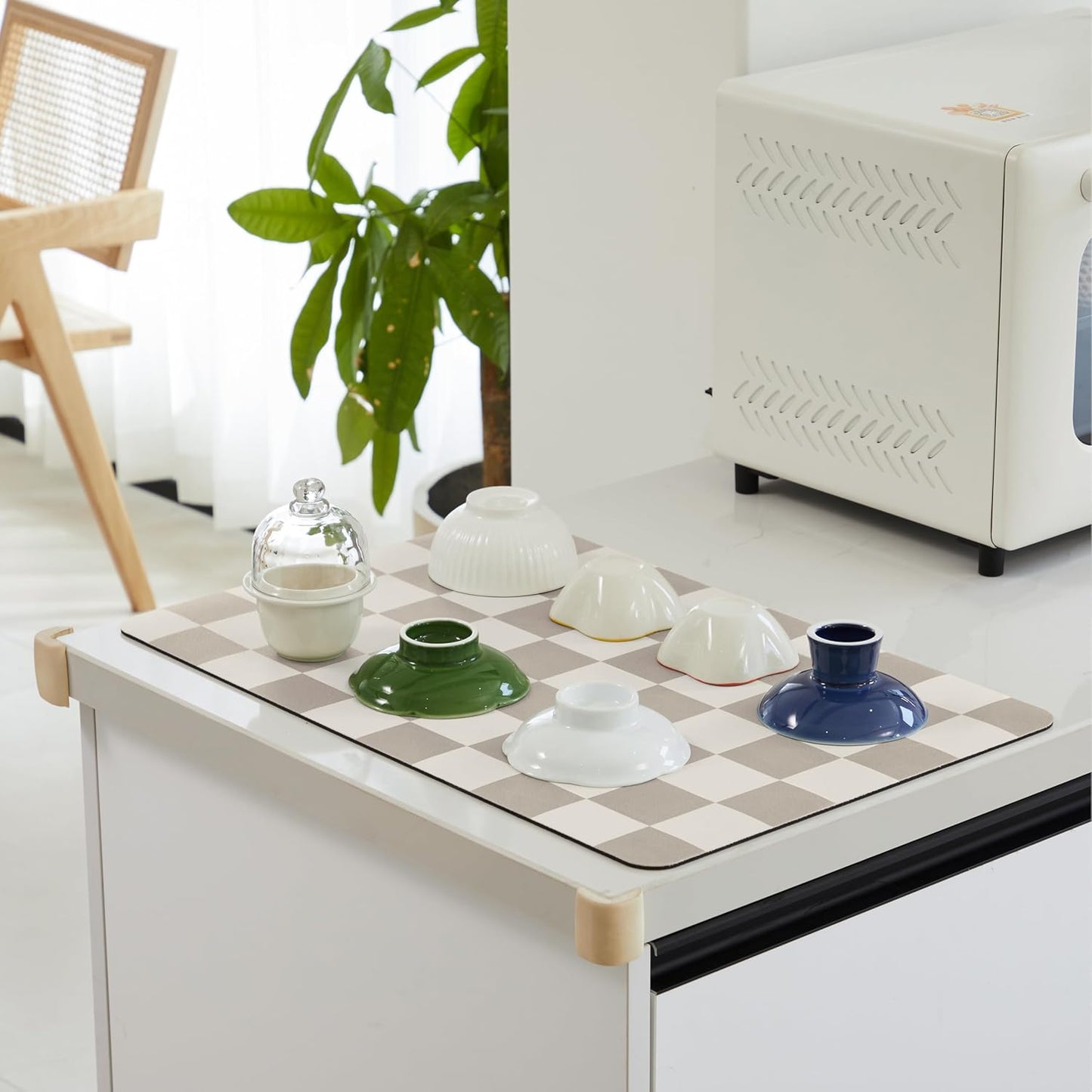 Checkered Dish Drying Mat for Kitchen Counter, Coffee Bar Station Accessories, Retro Cute Aesthetic Modern Absorbent Drainer Mat Kitchen Drying Mat Easy Clean, Khaki 16" x 24"