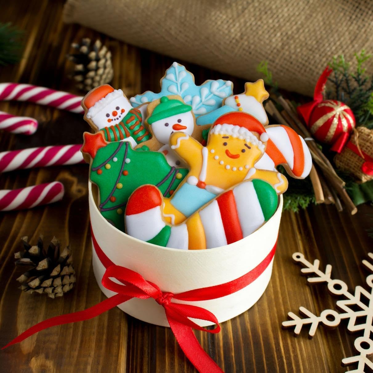 Christmas Cookie Cutter Set - 6 Pieces Christmas Cookie Cutter Shapes, Stainless Steel Cookie Cutters - Gingerbread Man, Snowflake, Christmas Tree, Angel, Snow Man,Candy Cane for Holiday