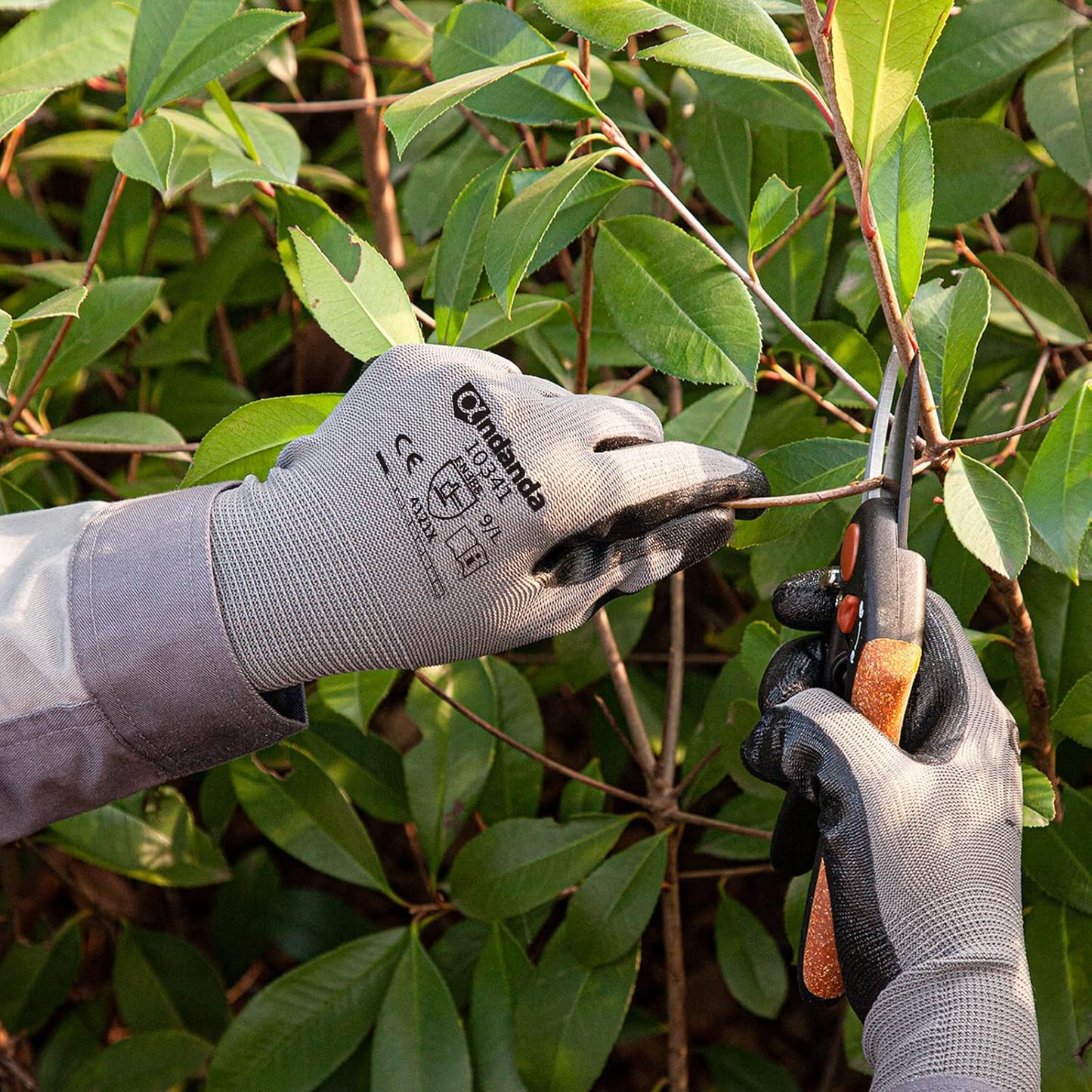 ANDANDA Smart Touch Work Gloves - 12 Pairs, 3D Comfort Stretch Fit, Nitrile Coated with Grip, Seamless Knit Nylon, Suitable for Warehousing, Logistics, Handling, Black (XL)