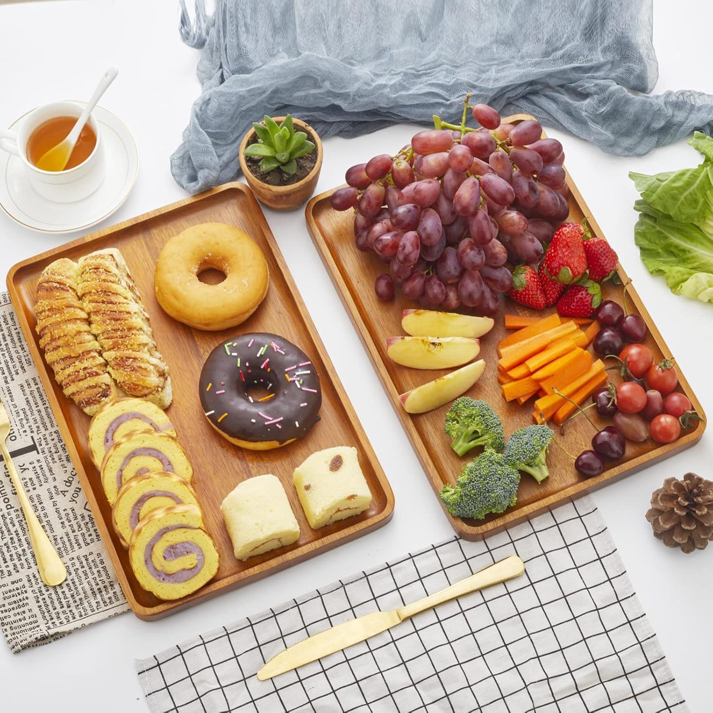 2 PCS Solid Acacia Wood Serving Trays 16 * 12 inch Rectangular Wooden Serving Platters Natural Wooden Boards for Bar Coffee Party