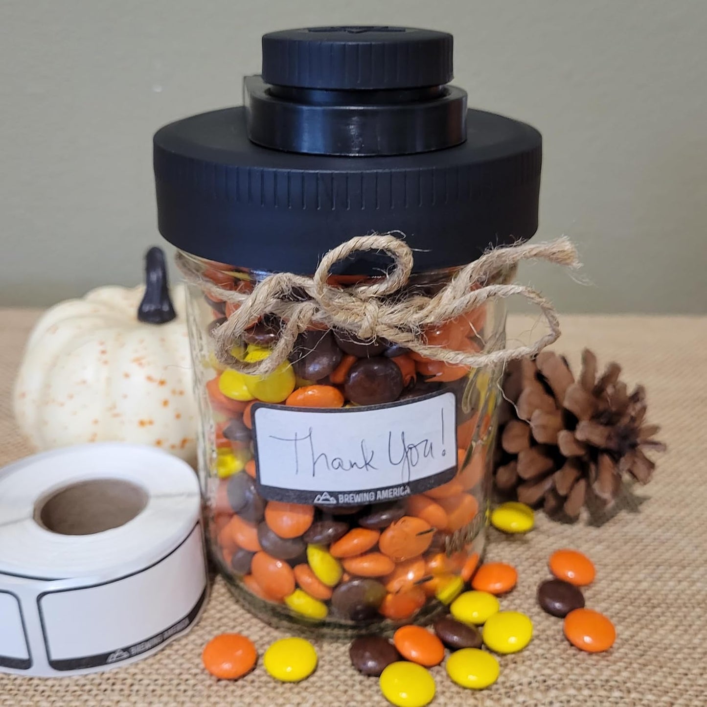 Brewing America Creamer Jar with Pouring Lid, 1 Pint (16 oz) Mason Jar with Black Wide Mouth Pour Lid, for Milk, Sugar, and Cream, 1-Pack (Black)