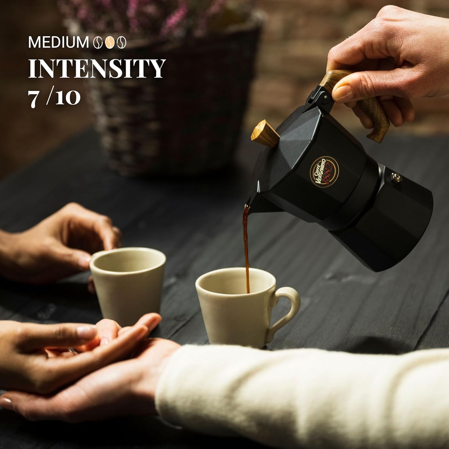 Caffe Vergnano 1882 Espresso Whole Bean Arabica Roast Coffee, 2.2 lb bag - Italian Medium Roast Coffee Beans with notes of Chocolate, Nuts & Caramel, Intensity 7/10-1000g Bag (2 Pack)