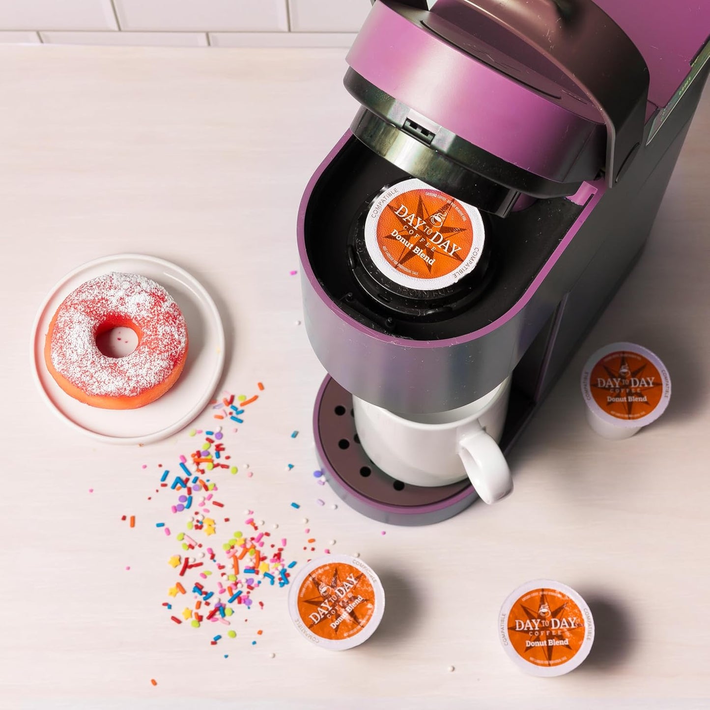 Day To Day 120-Count Donut Blend, Medium Roast Single Serve Coffee Pods for K-Cup Keurig Brewers