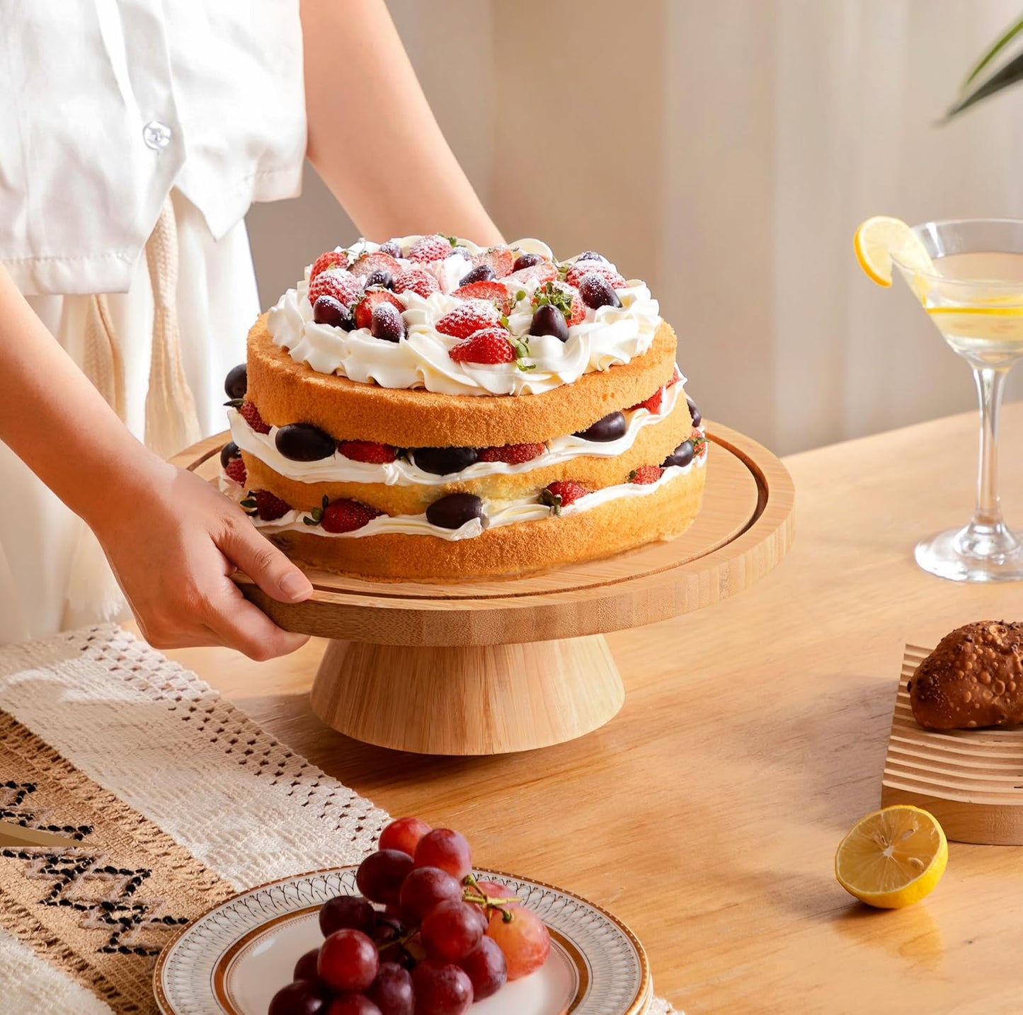 HBlife Cake Stand with Lid (11.4"), Multifunctional Cake Stand with Acrylic Dome, Bamboo 6-in-1 Cake Plate Display Stand with Cover for Baking Gifts, Birthday Kitchen Parties, Weddings