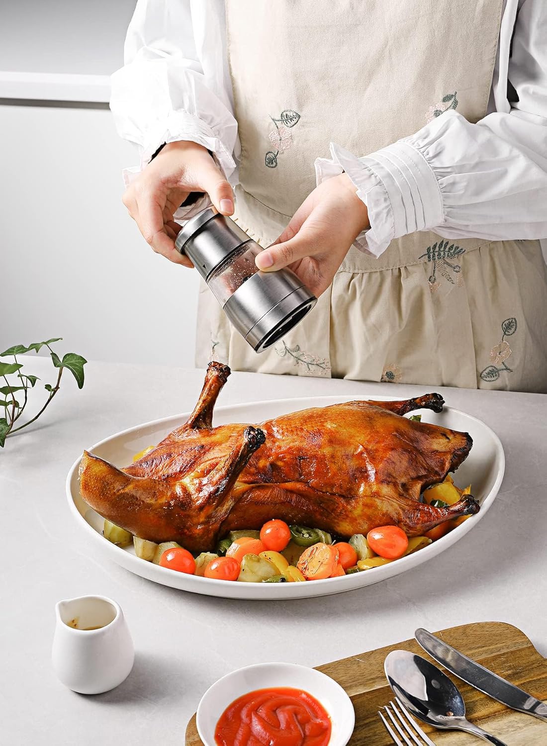 Sweese 2-Pack Porcelain Oval Serving Platters, White High-Grade Durable Professional, 14.5 Inch 2.0 Count