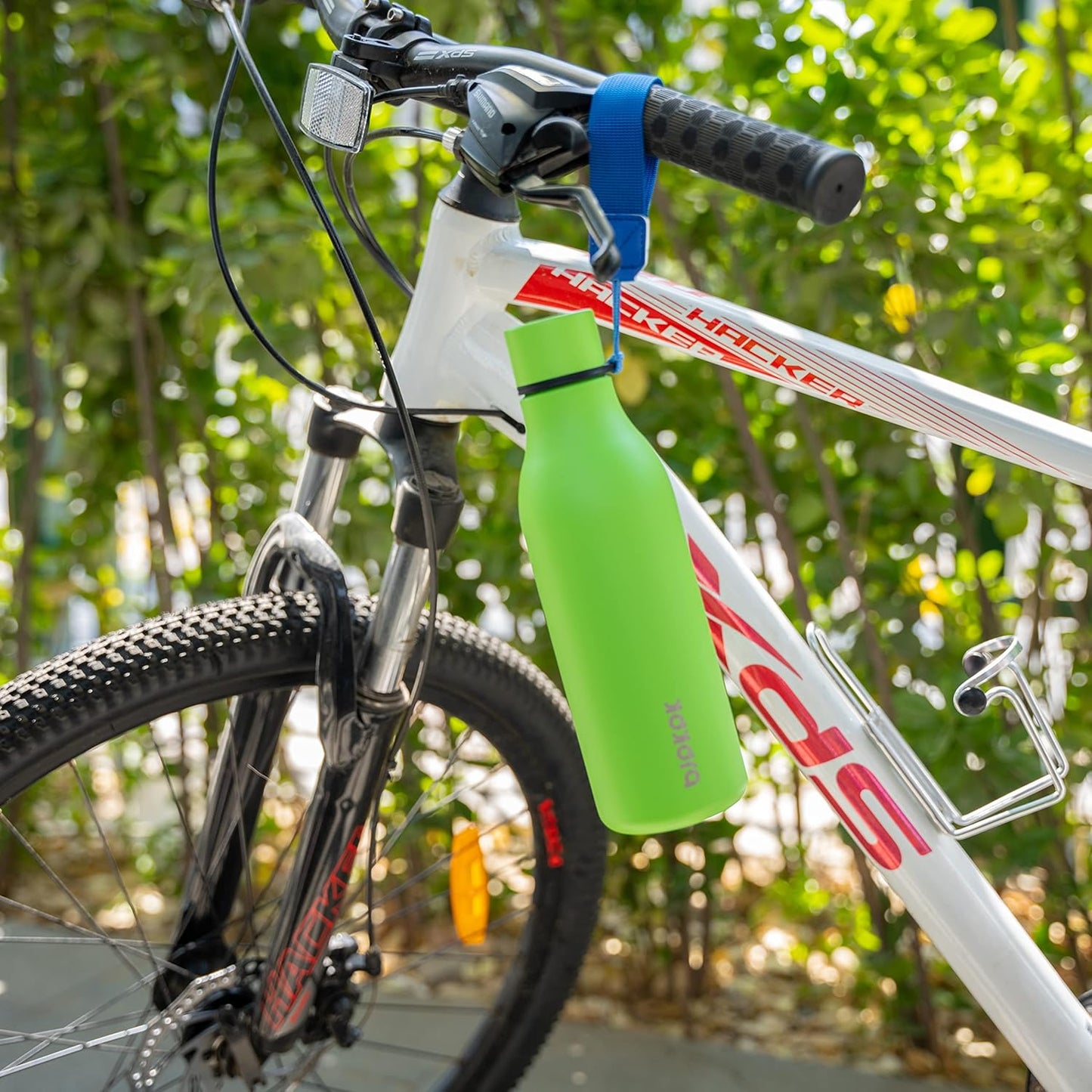 BJPKPK Insulated Water Bottles, 18 oz Stainless Steel Metal Water Bottle with Strap, BPA Free Leak Proof Thermos, Mugs, Flasks, Reusable Water Bottle for Sports & Travel, Pink