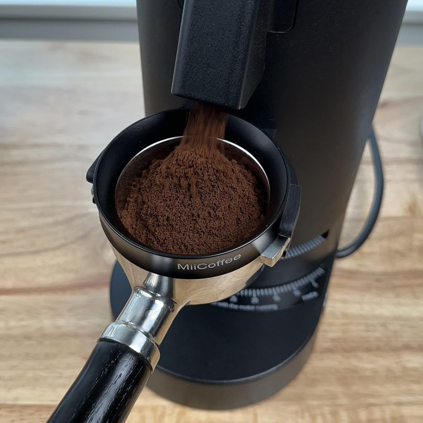 58mm Magnetic Dosing Funnel - Espresso Coffee Dosing Ring - Anodized Aluminum with 8 Magnetized Steel Compatible with 58mm Portafilter (Black)