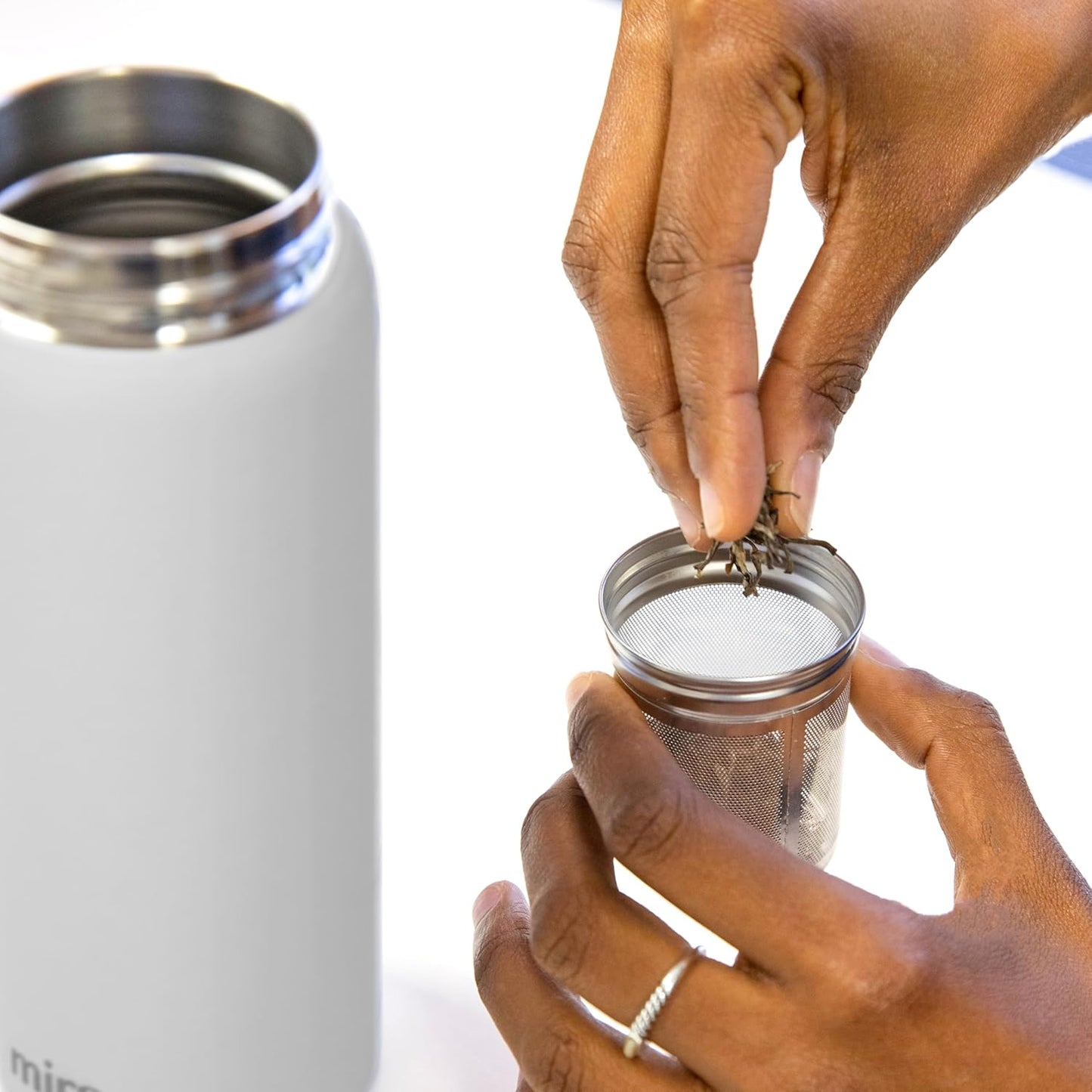 MIRA 18 oz Tea Infuser Thermos - Stainless Steel Travel Bottle with Removable Strainer for Loose Leaf Tea - Insulated Hot & Cold Brew Steeper - White