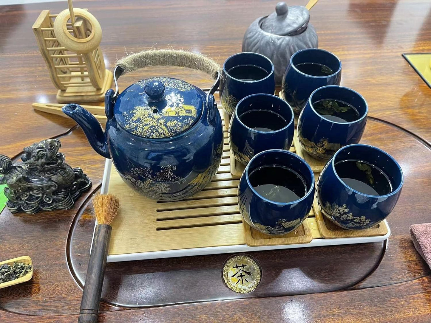 Japanese Tea Set, Black Glazed Tea Set in Gift Box With 1 Teapot, 1 Tea Strainer, 1 Tea Tray and 6 Tea Cups. Ideal Tea Set for Office Home, Asian Tea Sets for Tea Lovers(Country Blue)