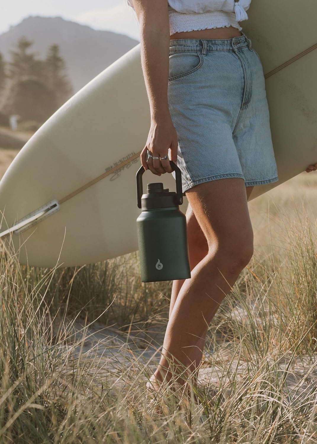 BJPKPK 64 oz Insulated Water Bottle, Dishwasher Safe Half Gallon Water Bottle with Ergonomic Handle, BPA Free Leak Proof Water Jug for Sports, Metal Thermos with Anti-slip Bottom, Grey