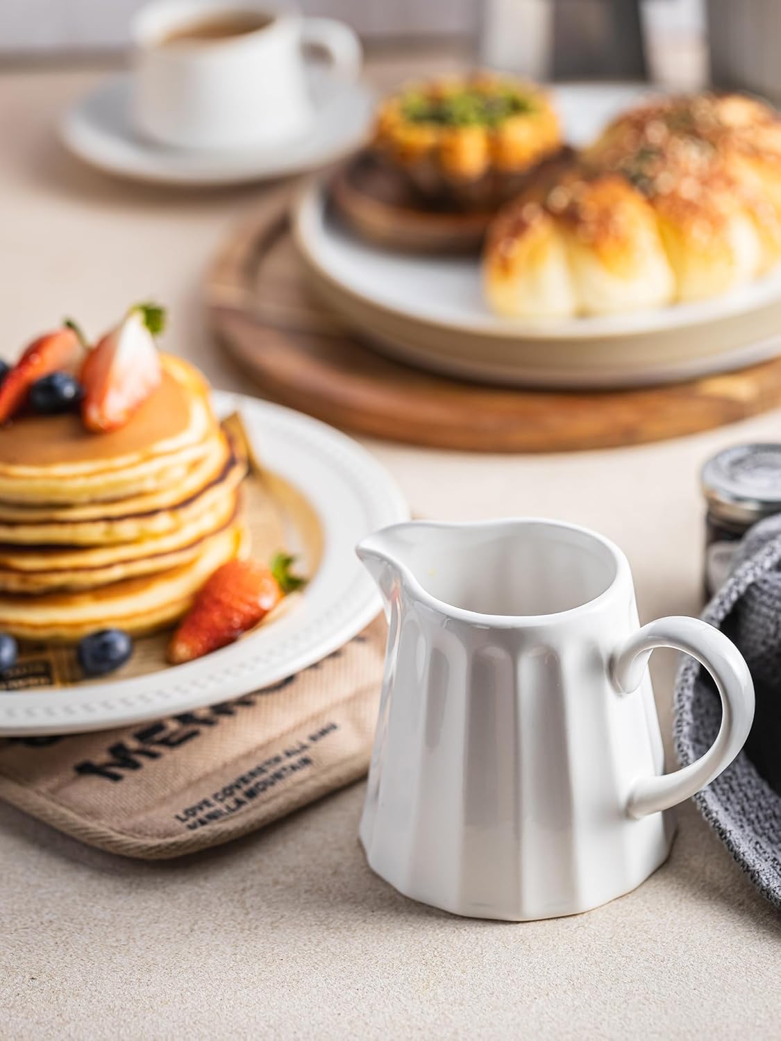 Ceramic Creamer Pitcher,Creamer Container with Handle, 10 OZ Small Milk Pitcher Milk Cup for Coffee, Sauces, Salad, White