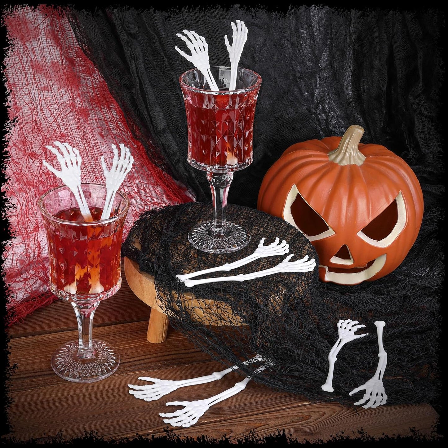 RunNico 25 Pcs 5.9''x1.5'' Halloween Skeleton Cocktail Stirrers, Reusable Skeleton Hand Swizzle Sticks, Halloween Plastic Drink Stirrer for Home Bar Horror Party Table Decorations Photo Props