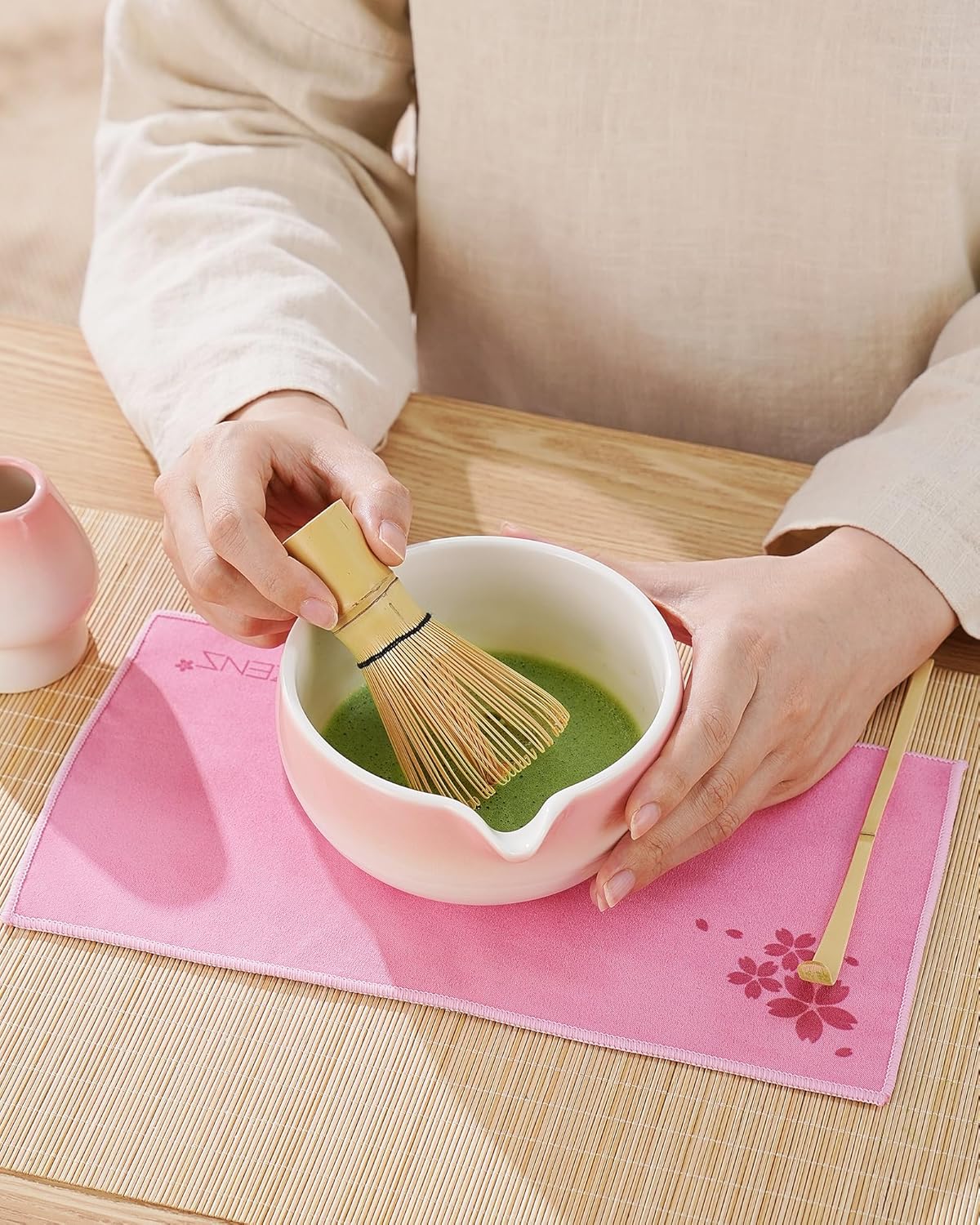 ZENS Pink Matcha Set, Matcha Whisk Set with 15oz Ceramic Bowl & (Chasen Holder), 6pcs Matcha Kit with Bamboo Scoop and Sifter, Tea Towel for Matcha Lovers
