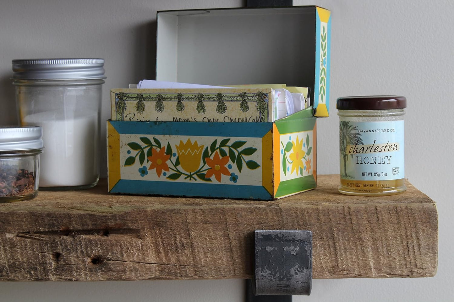 Urban Legacy Accent Shelves | Reclaimed Barn Plank | Set of 2 with Full Brackets (Natural 18"x 7"x 2")